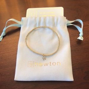 Classic gold 2mm bracelet-respect gold W charm